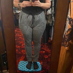 EUC womens LolI jeans jogger